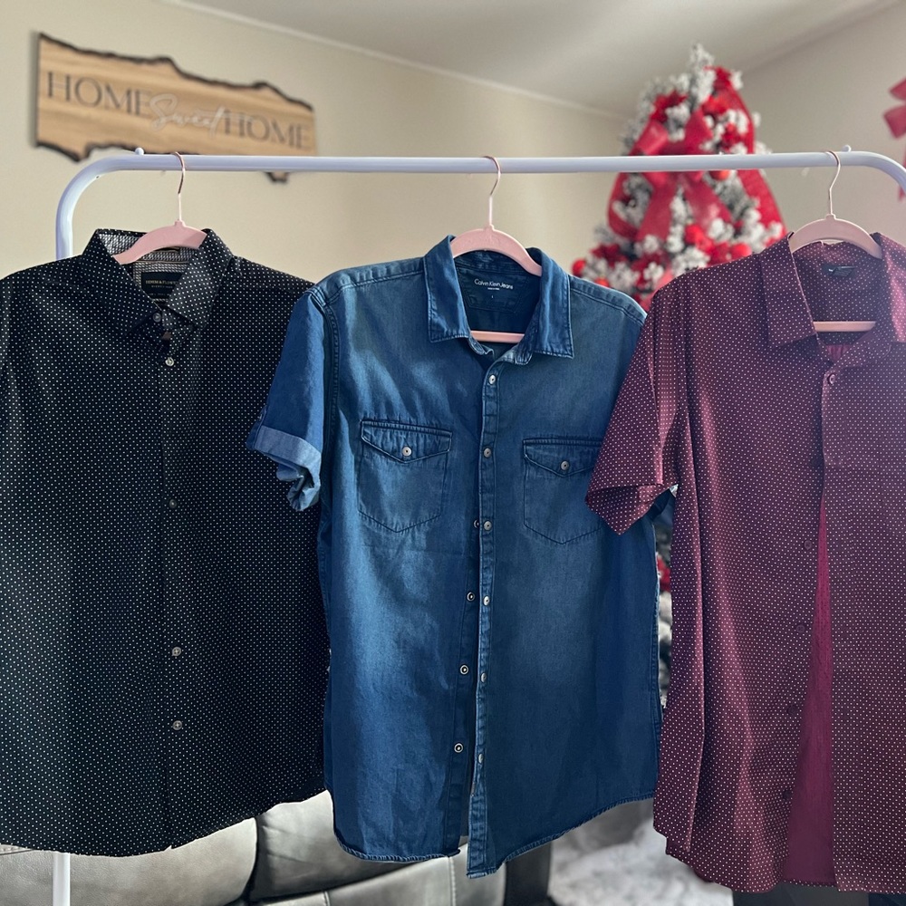 Short sleeve button down shirts for men